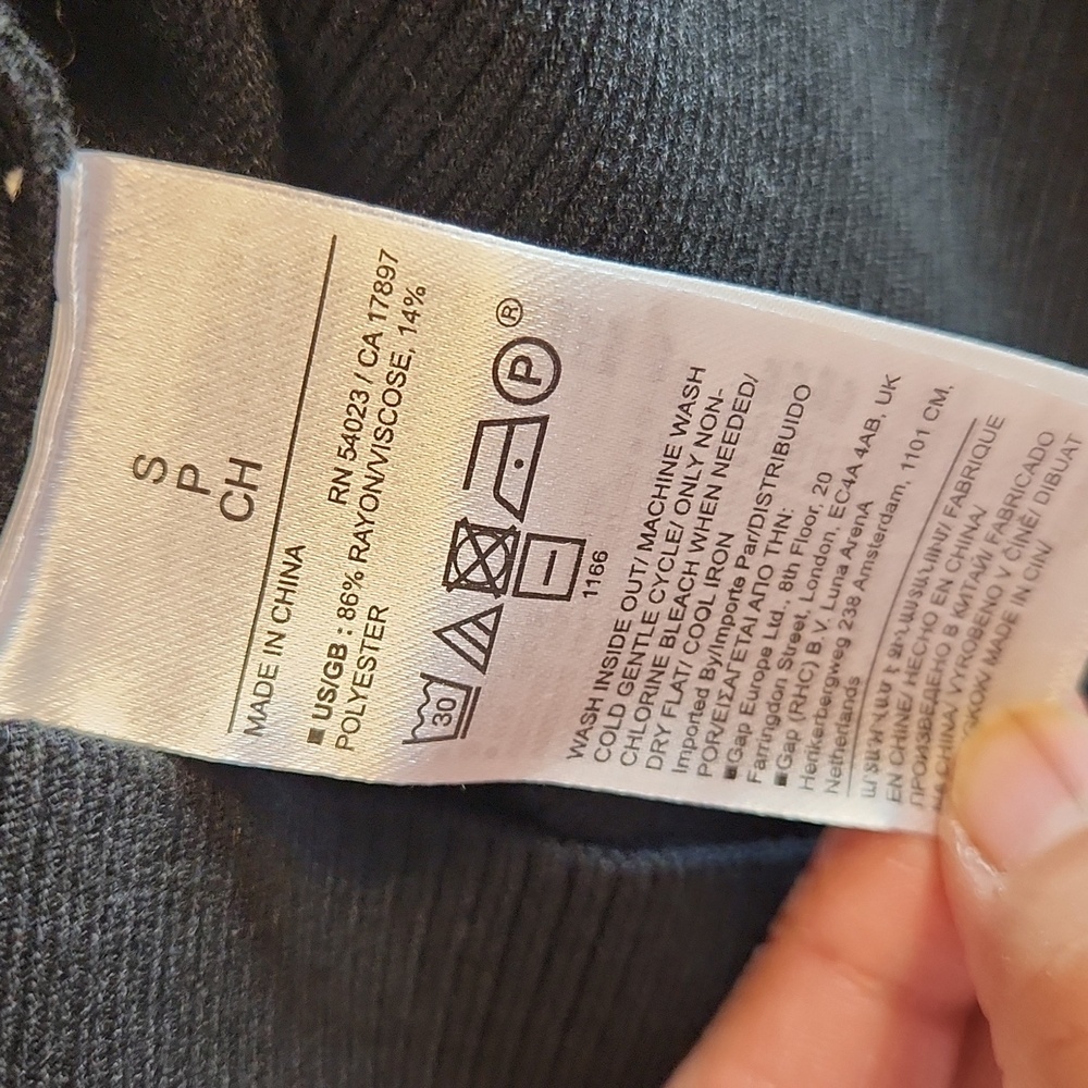 BANANA REPUBLIC Elsa Drape Back Top, size S - Picture 5 of 9